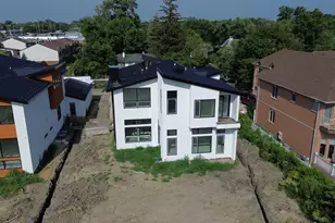 795 Greenwood Rd, Northbrook, IL 60062 - Photo 4