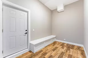 3301 W Evergreen Ave, Chicago, IL 60651 - Photo 24