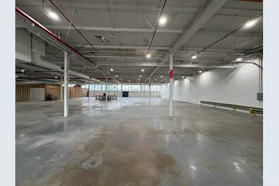 4242 W Bryn Mawr Avenue, Chicago, IL 60646 - Photo 8