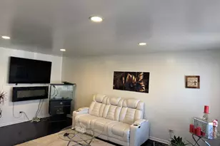 1119 Lucas St, Calumet City, IL 60409 - Photo 2