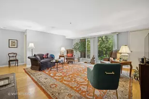 1030 Arbor Ln, Northfield, IL 60093 - Photo 2