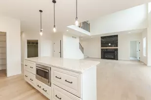 1313 Woodbine Rd, Bloomington, IL 61704 - Photo 46