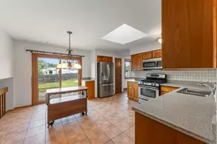 3250 192nd Pl, Lansing, IL 60438 - Photo 10