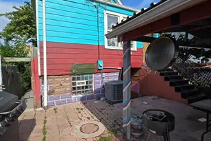 6805 S Wood St, Chicago, IL 60636 - Photo 44