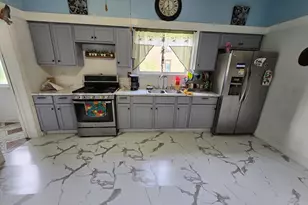 6805 S Wood St, Chicago, IL 60636 - Photo 8