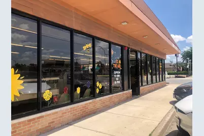 1431 W Roosevelt Road, Broadview, IL 60155 - Photo 1