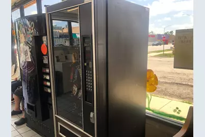 1431 W Roosevelt Road, Broadview, IL 60155 - Photo 6