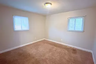 948 Dartmouth Ave, Matteson, IL 60443 - Photo 10