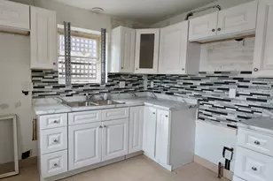 9131 S Parnell Ave, Chicago, IL 60620 - Photo 4