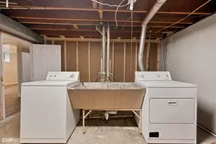 316 S Mt Prospect Rd, Mount Prospect, IL 60056 - Photo 32