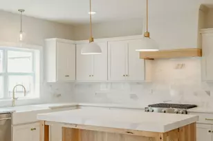 22736 Parkview Ln, Frankfort, IL 60423 - Photo 8