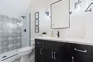 39W162 Longmeadow Ln, Saint Charles, IL 60175 - Photo 38