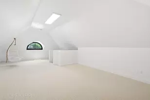 1473 Edgewood Ln, Winnetka, IL 60093 - Photo 22