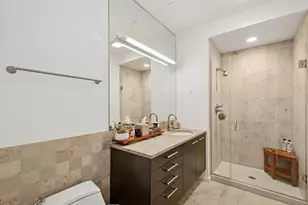 550 N St Clair St, Chicago, IL 60611 - Photo 14