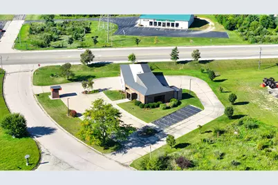 1400 N Galena Avenue, Dixon, IL 61021 - Photo 34