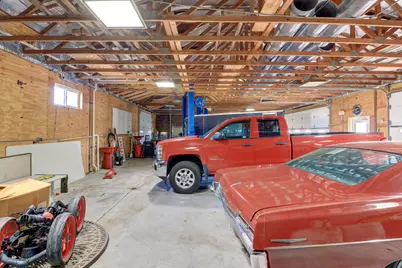 1400 N Galena Avenue, Dixon, IL 61021 - Photo 6