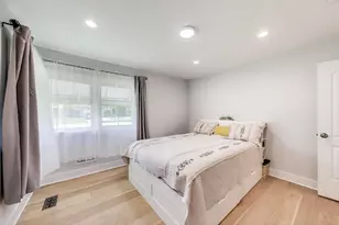 1394 Carol Ln, Des Plaines, IL 60018 - Photo 16