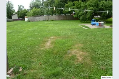 105 W 3rd Avenue, La Harpe, IL 61450 - Photo 30