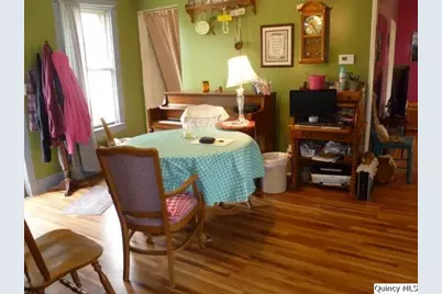 105 W 3rd Avenue, La Harpe, IL 61450 - Photo 6