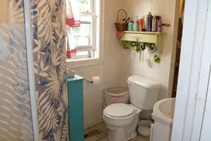 105 W 3rd Ave, La Harpe, IL 61450 - Photo 22