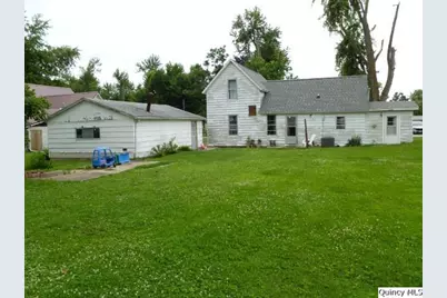 105 W 3rd Avenue, La Harpe, IL 61450 - Photo 32