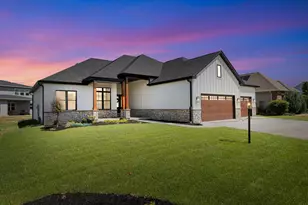 5016 Trey Blvd, Champaign, IL 61822 - Photo 2