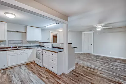 26769 N Genesee Street, Wauconda, IL 60084 - Photo 4