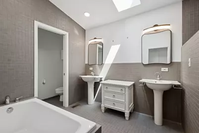 1428 N Mohawk Street #A, Chicago, IL 60610 - Photo 10