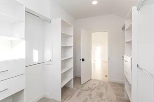 27W151 48th St, Naperville, IL 60540 - Photo 18