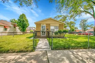 8853 S Halsted St, Chicago, IL 60620 - Photo 2