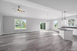 151 Quinlan Ave, Dekalb, IL 60115 - Photo 10