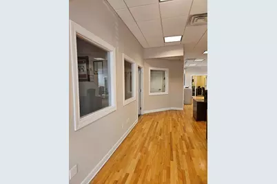 4220 W Montrose Avenue, Chicago, IL 60641 - Photo 4