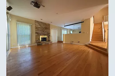 1062 Dearborn Lane, Vernon Hills, IL 60061 - Photo 8