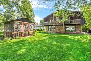 1423 N River Rd, McHenry, IL 60051 - Photo 1