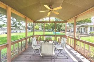 1423 N River Rd, McHenry, IL 60051 - Photo 4