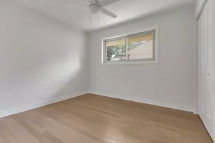 301 Lance Dr, Des Plaines, IL 60016 - Photo 18