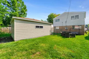 8054 S Kolmar Ave, Chicago, IL 60652 - Photo 12