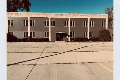 1020 W Glen Flora Avenue, Waukegan, IL 60085 - Photo 1