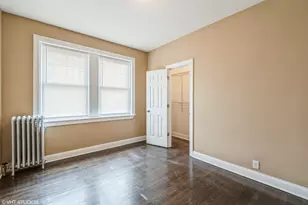 7846 S Bennett Ave, Chicago, IL 60649 - Photo 10