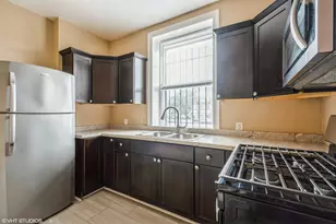 7846 S Bennett Ave, Chicago, IL 60649 - Photo 6