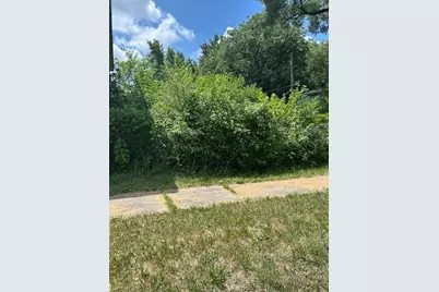 1100 Greenwood Avenue, Ford Heights, IL 60411 - Photo 4