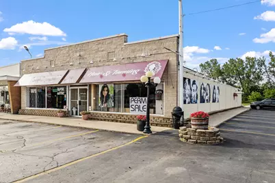 605 W Baltimore Street, Wilmington, IL 60481 - Photo 2