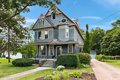 84 N Walkup Avenue, Crystal Lake, IL 60014 - Photo 2