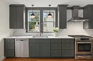 84 N Walkup Ave, Crystal Lake, IL 60014 - Photo 12