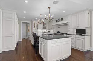 1300 Hackberry Ln, Winnetka, IL 60093 - Photo 12