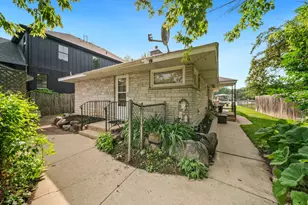 1515 N River Rd, McHenry, IL 60051 - Photo 2