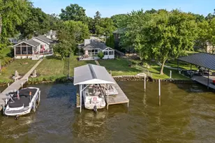 1515 N River Rd, McHenry, IL 60051 - Photo 12