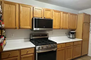 311 S Towanda Ave, Normal, IL 61761 - Photo 8