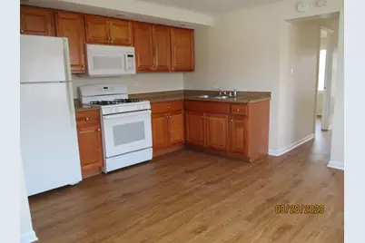 4215 W 87th Street, Hometown, IL 60456 - Photo 4