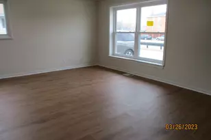 4215 W 87th St, Hometown, IL 60456 - Photo 2